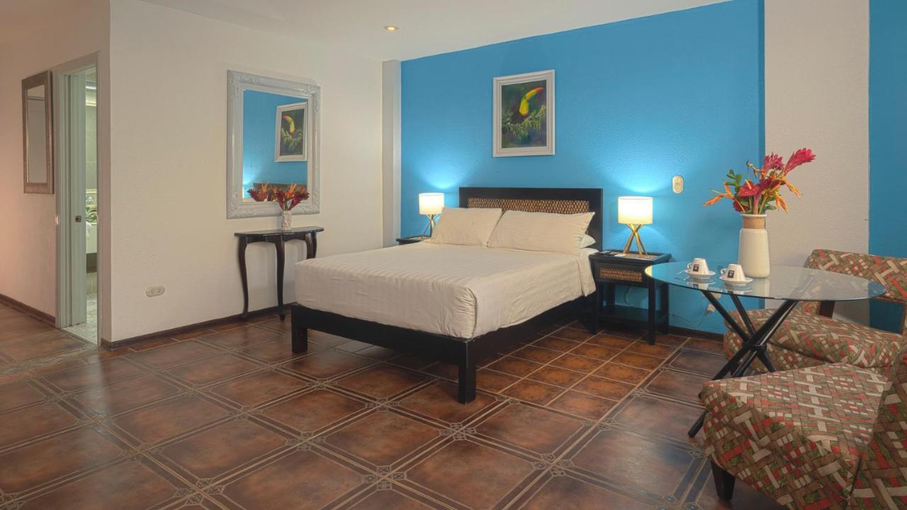 Blue Mirador